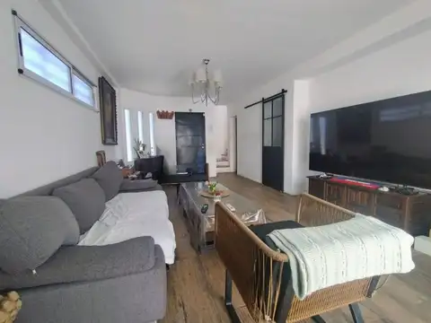 Depto Tipo Casa en Alquiler de 2 dormitorios