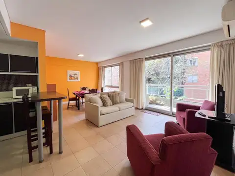 Departamento de 2 ambientes en alquiler edificio Cruceros