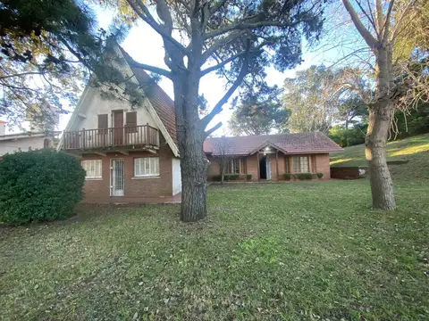 Cod 447 - Casa Paris 