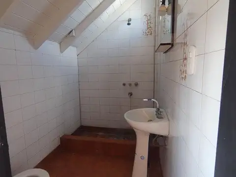 Depto Tipo Casa 4 ambientes con 2 baños