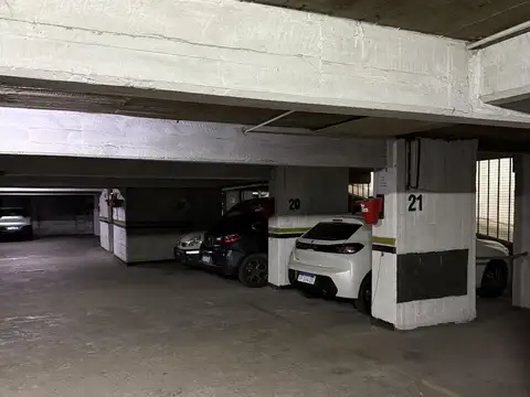 Cochera en Centro