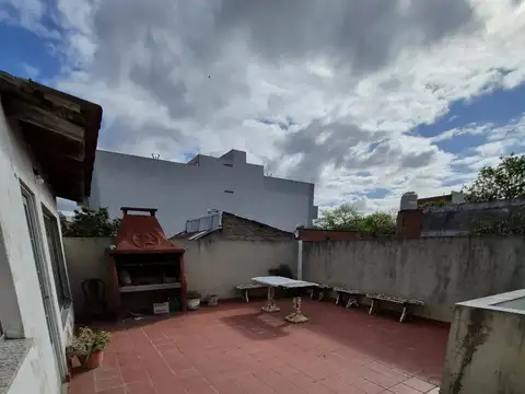 SE ALQUILA PH 3 AMBIENTES EN VILLA LUGANO