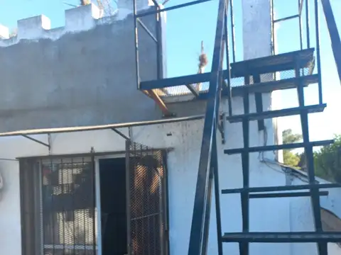 Avenida De La Rivera 1400