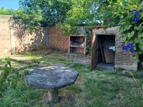 Casa en Venta en Gonzalez Catan, USD 98.000