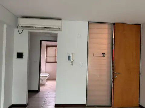 Oficina en Alquiler al Este