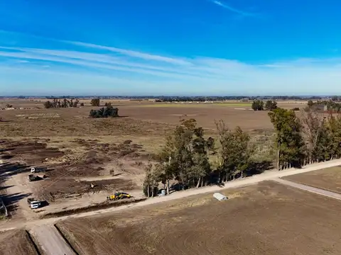 Lotes en venta en Barrio Parque Parada Robles II, financiado