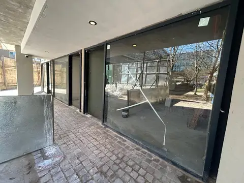 local comercial en alquiler en Agora I, Camaño