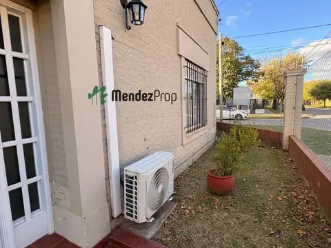 Casa en Venta con 5 cocheras