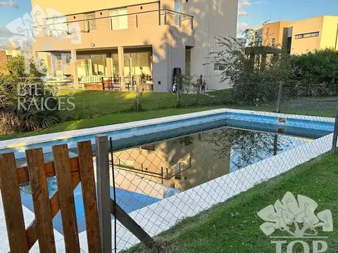 Casa  en Venta en El Cantón, Escobar, G.B.A. Zona Norte