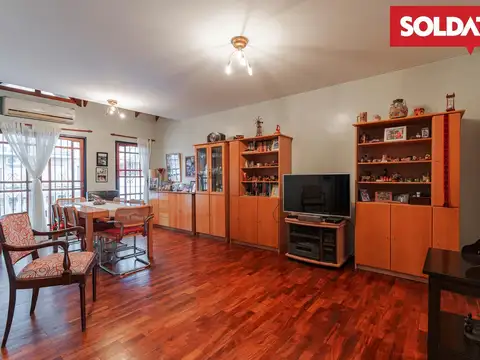 Depto Tipo Casa en Venta en Saavedra, USD 285.000