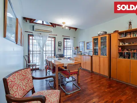 Depto Tipo Casa 4 ambientes con 2 baños