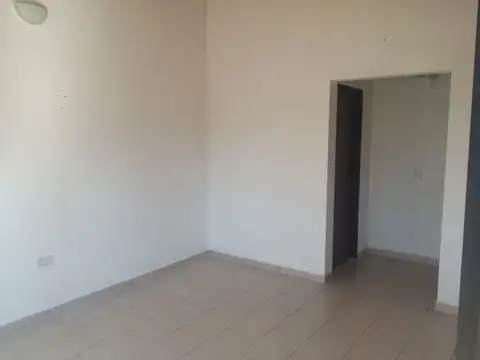 Depto Tipo Casa en Alquiler de 1 dormitorio