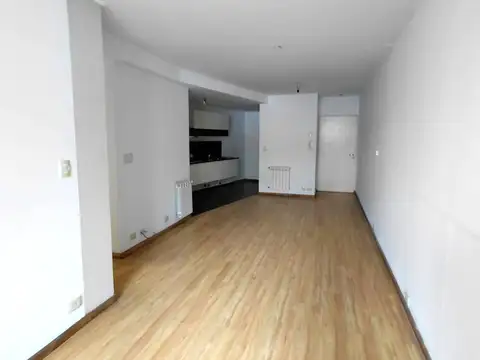 Venta departamento 2 dormitorios c/ cochera-centro