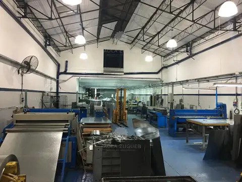 Galpon en Venta en Sarandi, USD 495.000