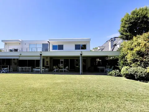 Casa en Venta en Altos De La Horqueta, USD 2.000.000