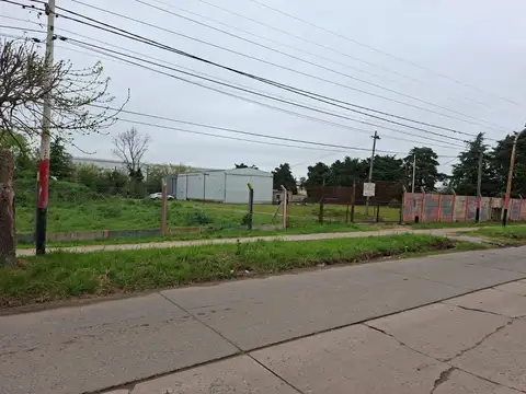 Fracción industrial  7130 m2 con galpón  - villa gdor galvez