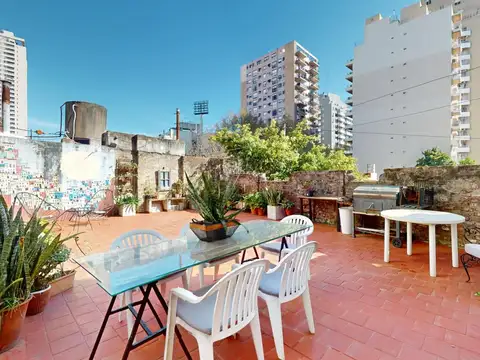AMPLIO PH SIN EXPENSAS CON TERRAZA