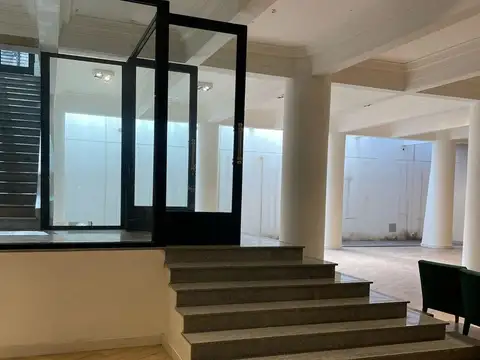 AV. PRESIDENTE ROQUE SAENZ PEÑA al 600