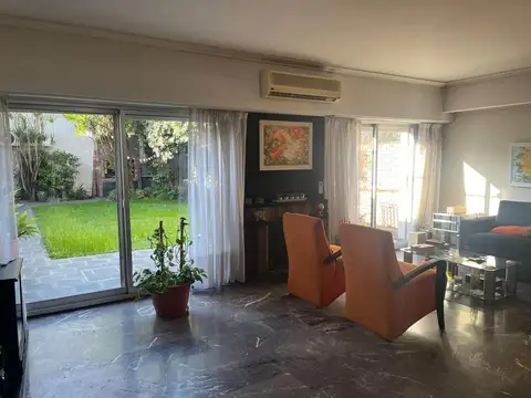 Casa en Venta en Adrogue, USD 393.000