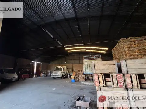 Depósito - Galpón de 800m 2. en La Plata - ALQUILER