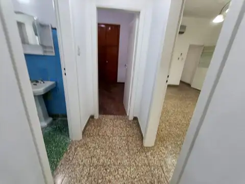 Casa en Alquiler con 1 cochera