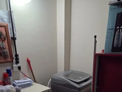 Casa en Alquiler con 3 cocheras