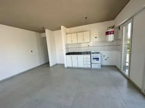 Belgrano 2000 , Piso 1