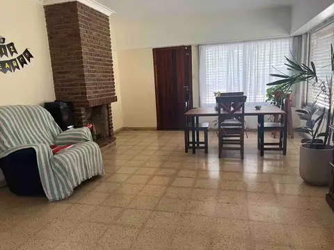 Casa en Venta en Lobos, USD 120.000
