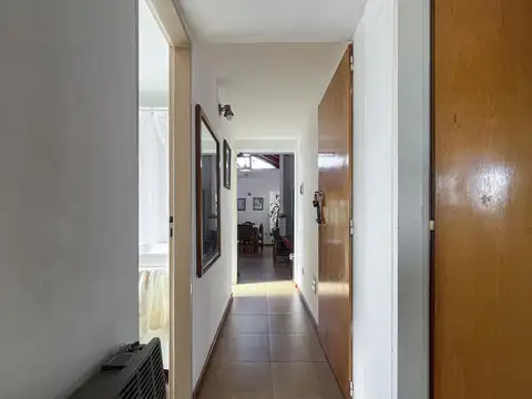 Departamento 5 ambientes con 2 baños