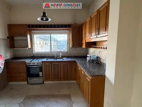 Depto Tipo Casa en Alquiler de 3 ambientes