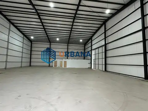 Galpones de 950m2 y/o 550m2 en Polo 52 + oficinas y baños