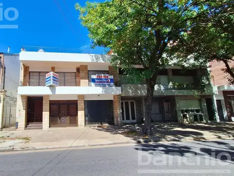 Venta Casa en Luis Agote Rosario