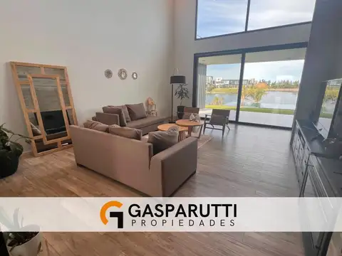 Casa en Venta 1 año