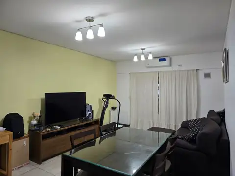 Departamento en Venta en Adrogue, USD 118.000