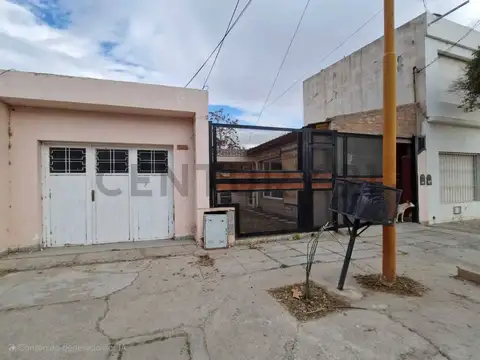 Javier Muñiz 1400, Piso 0