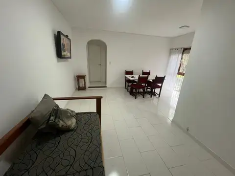 TRIPULANTES DEL FOURNIER 2300, Piso 1