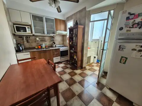 Departamento 4 ambientes con 2 baños