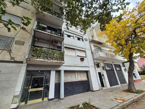 Impecable Depto 4 Ambientes + Dependencia y Balcón en Venta en Villa Crespo