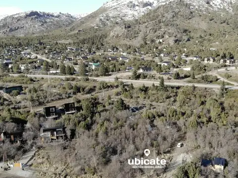 Lote PH en Entre Cerros: Privacidad, naturaleza y excelente conectividad.
