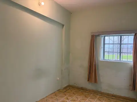 Casa 2 ambientes con 1 baño