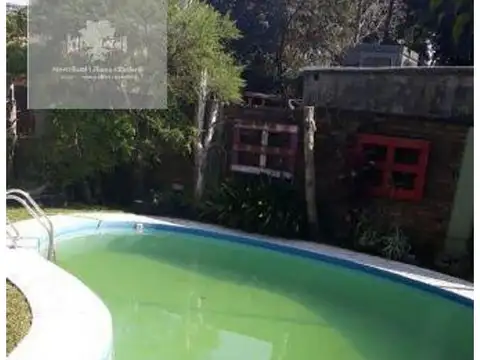 Casa en Venta en Villa Luzuriaga, USD 380.000