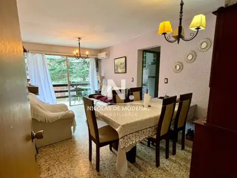 Apartamento de 2 dormitorios en Venta Punta del Este