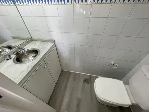 Departamento en Alquiler en Lanús Este, $ 600.000