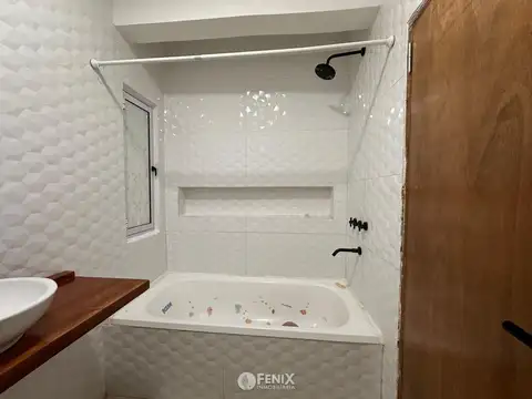 Casa 3 ambientes con 1 baño