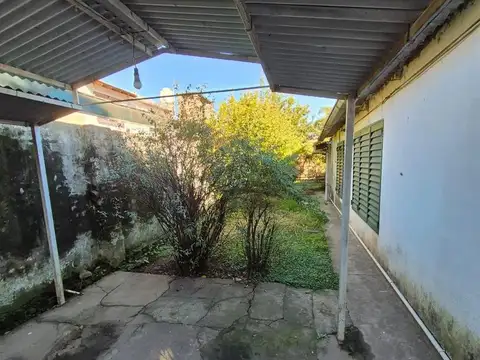 Teniente General Juan Domingo Perón 220