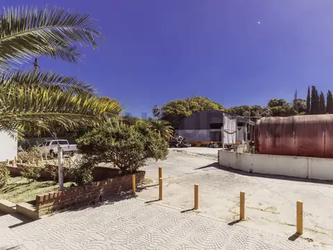 Galpon cerrado en alquiler en Jose Hernández