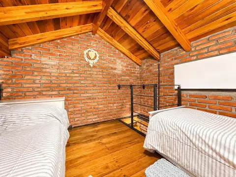 Casa en alquiler de 1 dormitorio con pileta en Funes