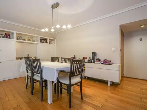 Departamento 5 ambientes con 3 baños