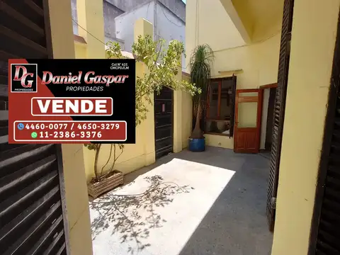 VENTA – AMPLIO PH 4 AMBIENTES – FLORES