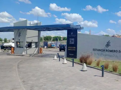 VENTA LOTE EN BARRIO FRANK ROMERO DAY CENTRAL